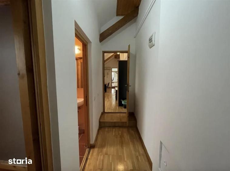 Apartament cu 3 camere în Gura Râului