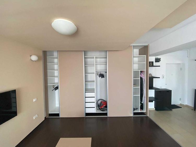 Apartament cu 2 camere decomandat în Răcădău