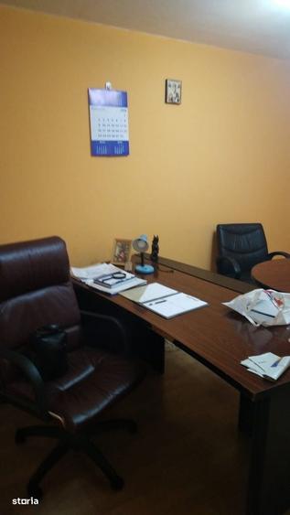 Apartament cu 4 camere decomandat în Crângași
