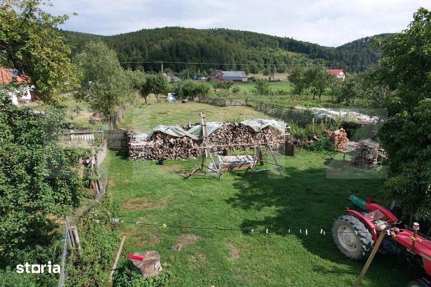 Casă cu 6 camere cu Teren 1655 Mp în Vama Buzăului