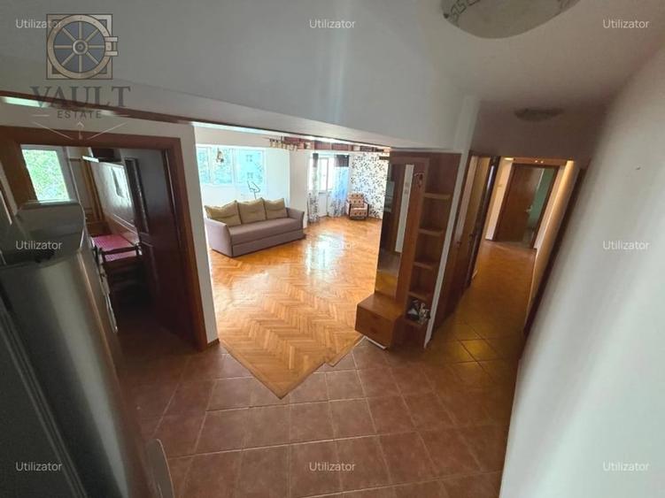 Apartament cu 4 camere decomandat, mobilat în Iancului