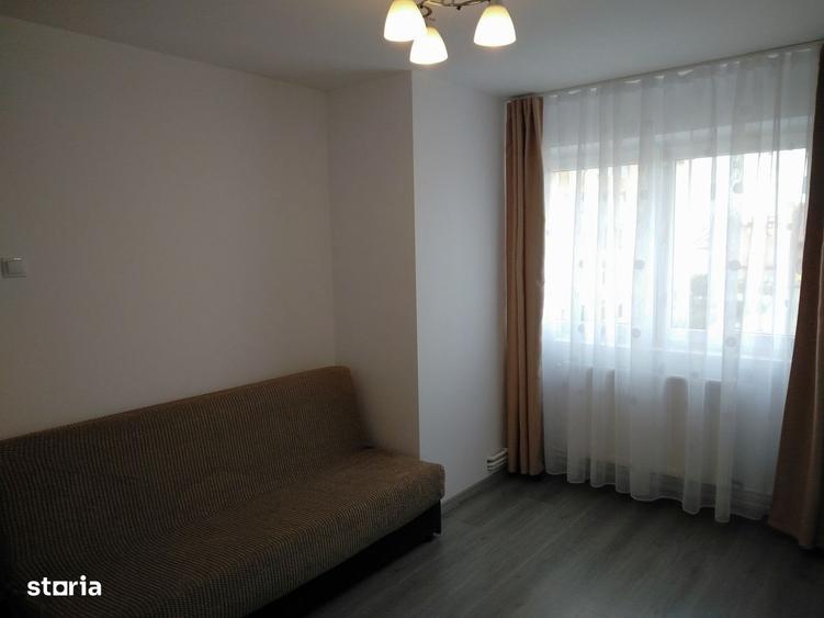 Apartament cu 3 camere în Hipodrom 1
