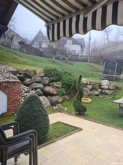 Casă cu 6 camere cu Teren 950 Mp în Fieni