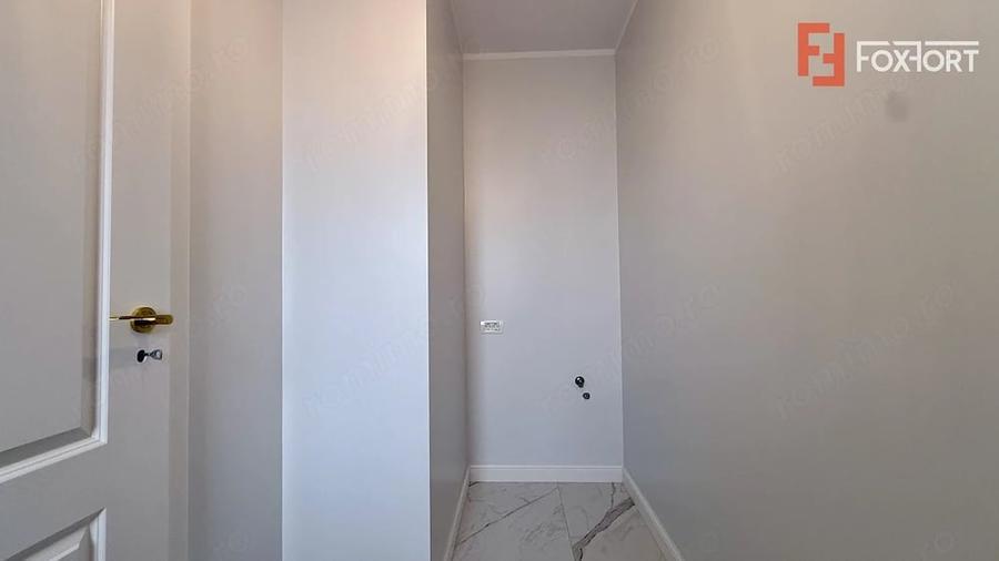 Casă cu 4 camere cu Teren 300 Mp în Urseni