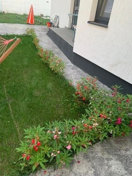 Casă individuală cu 3 camere cu Canalizare în Tunari