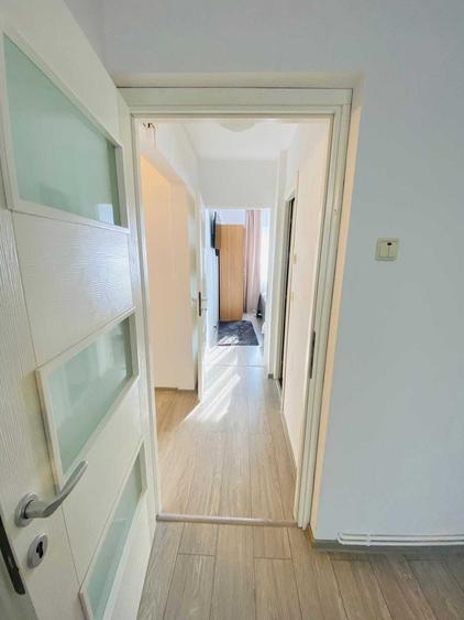 Apartament cu 2 camere decomandat în Colonia Bod