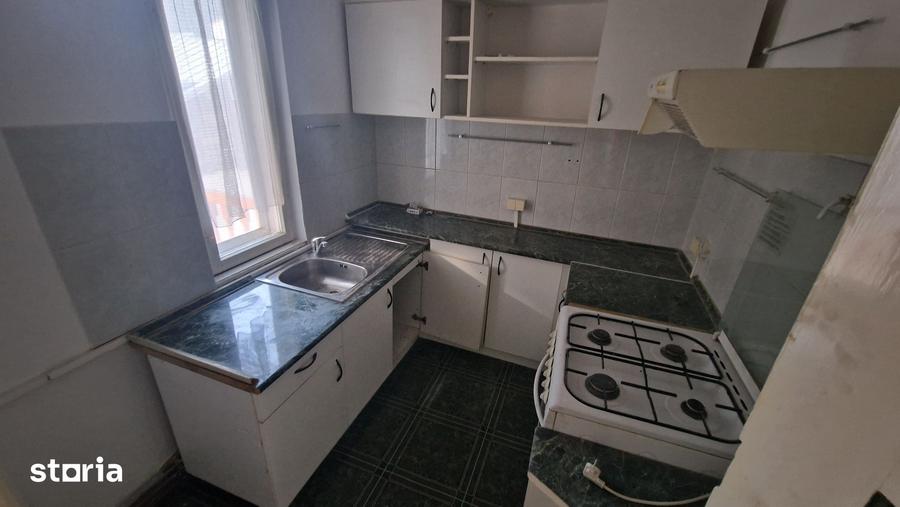 Apartament cu 4 camere în Central