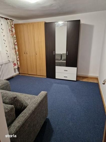 Casă cu 4 camere cu Teren 80 Mp în Bucium