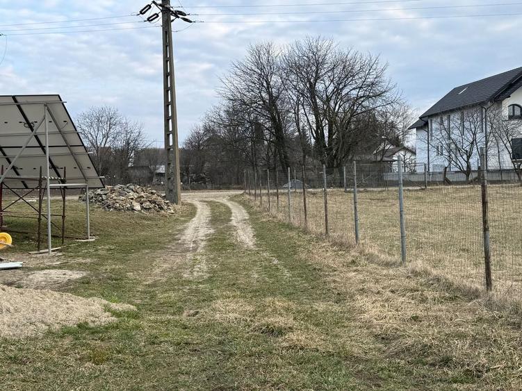 Teren Construcții intravilan de 808 mp, în Central