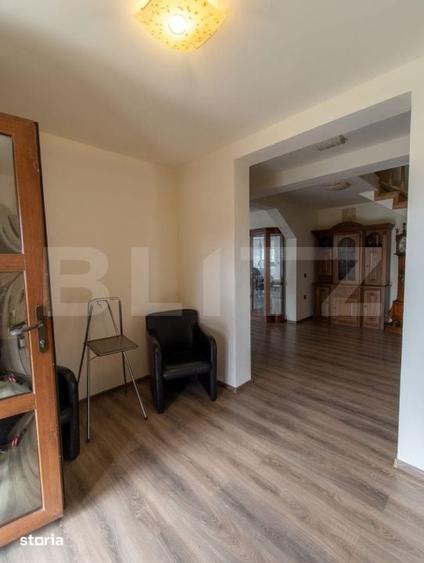 Casă cu 5 camere cu Teren 2330 Mp în Aurel Vlaicu