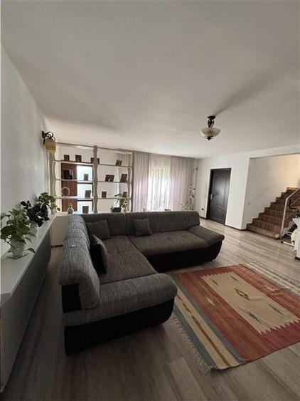 Duplex cu 4 camere cu Teren 361 Mp în Valu lui Traian