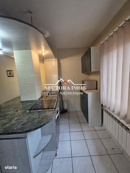 Apartament cu 3 camere decomandat în Decebal
