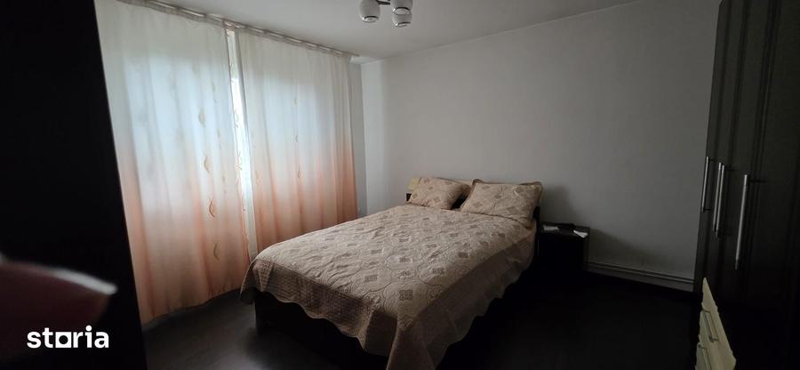 Casă cu 4 camere cu Teren 1164 Mp în Colceag