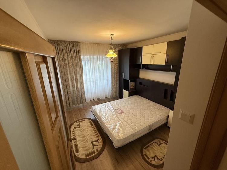 Apartament cu 2 camere decomandat în Exterior Vest