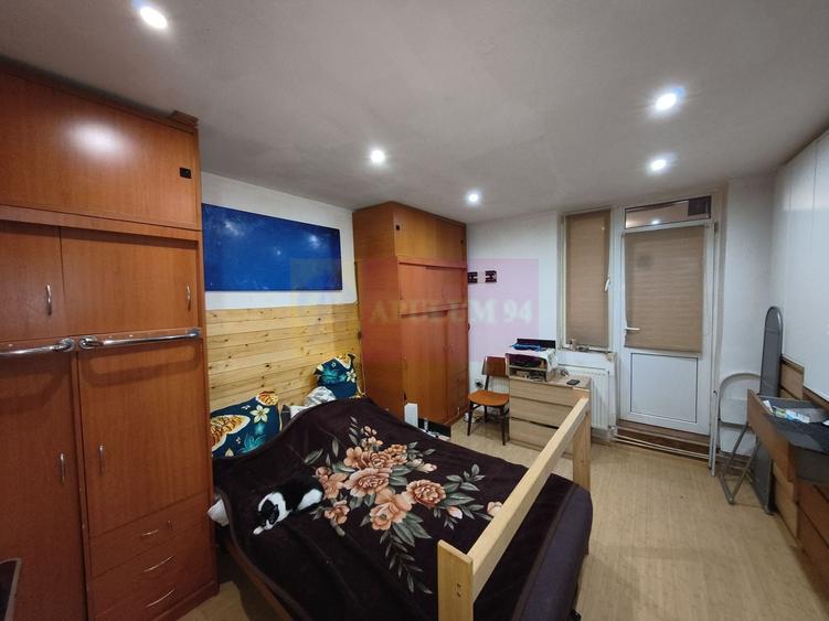 Apartament cu 2 camere semidecomandat în Baba Novac