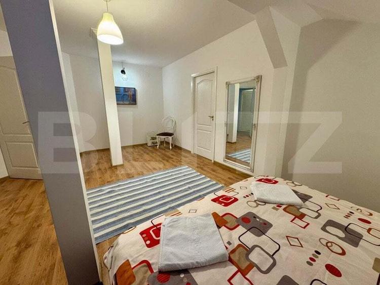 Apartament cu 3 camere decomandat în Cârcea