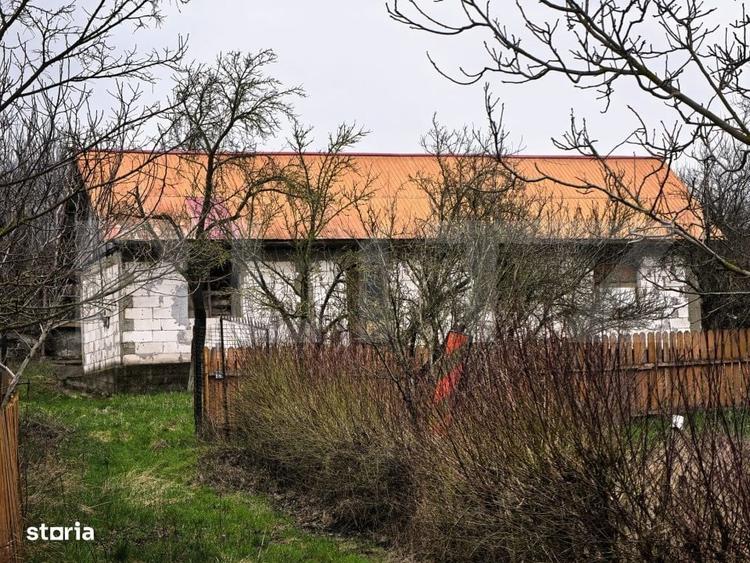 Casă cu 3 camere cu Teren 1000 Mp în Schitu Duca