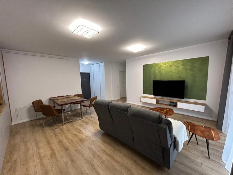 Apartament cu 2 camere semidecomandat în Florești