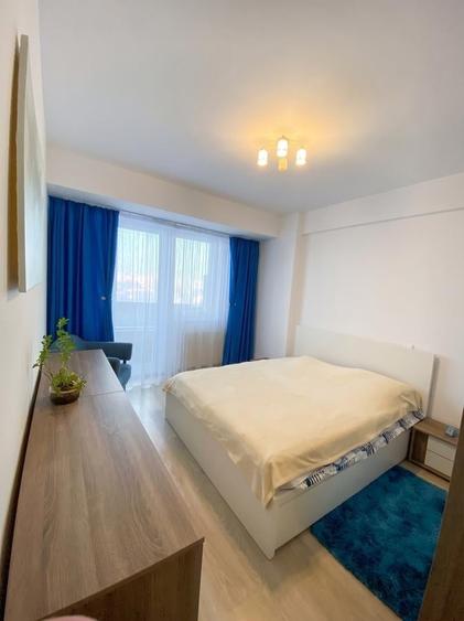Apartament cu 2 camere decomandat în Eroii Revoluției
