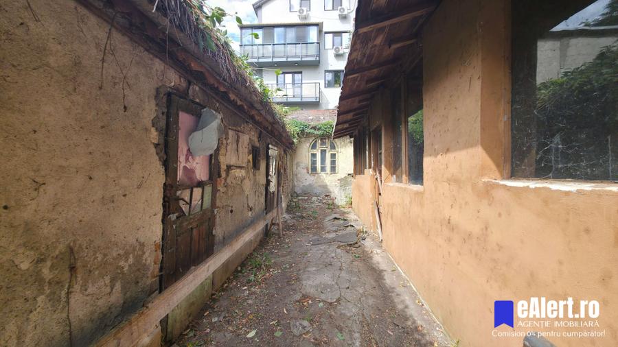 Teren Construcții intravilan de 297 mp, în Domenii