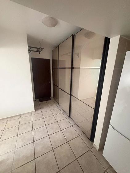 Apartament cu 2 camere decomandat în Ultimul leu