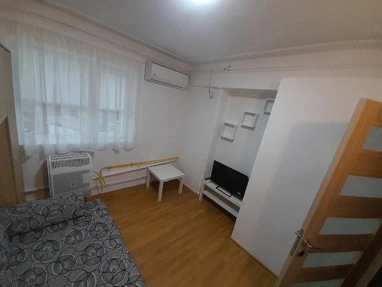 Garsonieră decomandată în Poșta