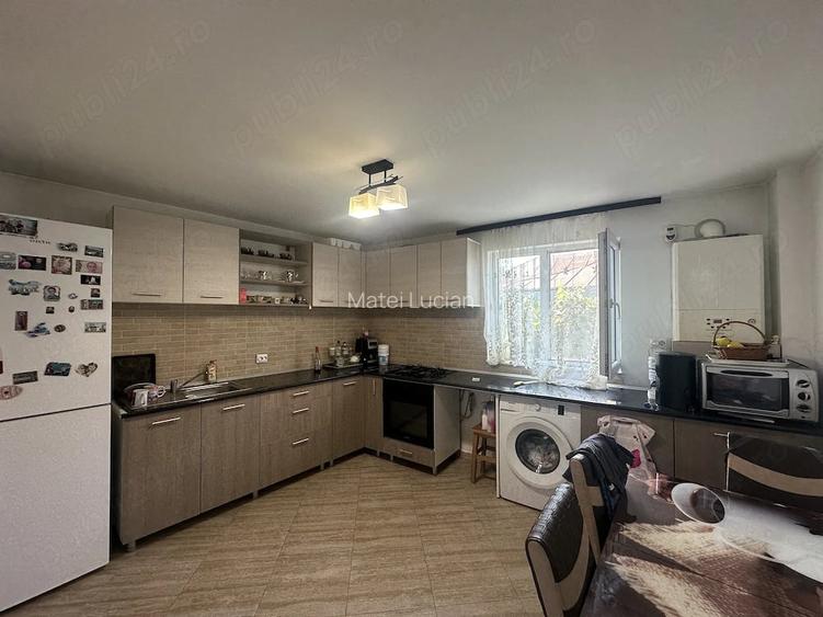Agentia imobiliara VIGAFON vinde casa-duplex 3 camere Bucov