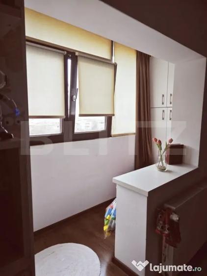 Apartament cu 2 camere decomandat în Războieni