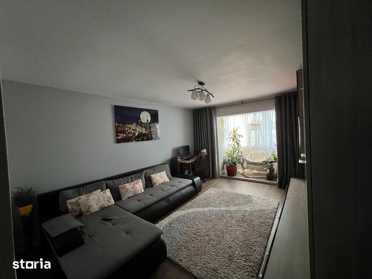 Apartament cu 2 camere decomandat în Holboca