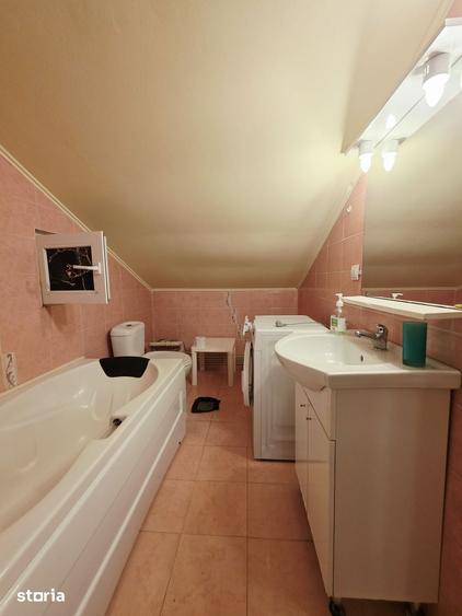 Apartament cu 4 camere în Nicolina