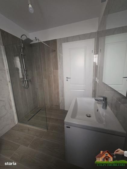 Apartament cu 2 camere semidecomandat în Rediu