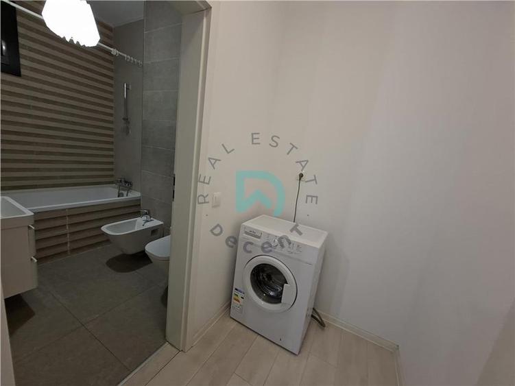 Apartament cu 3 camere semidecomandat în Bartolomeu