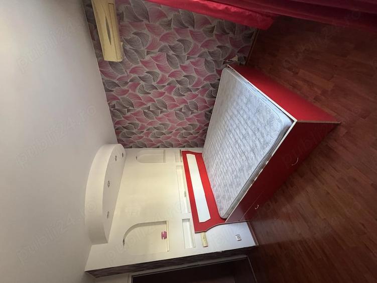 Apartament cu 3 camere decomandat în Mihai Bravu