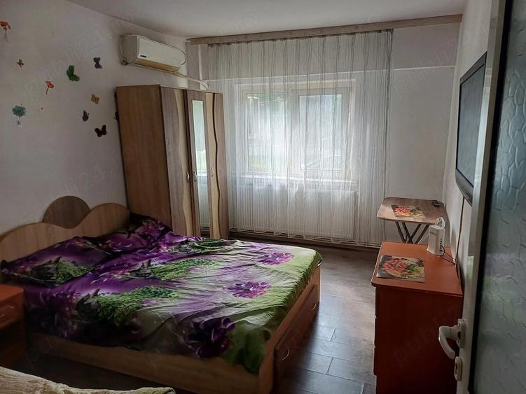 Garsonieră decomandată în Central