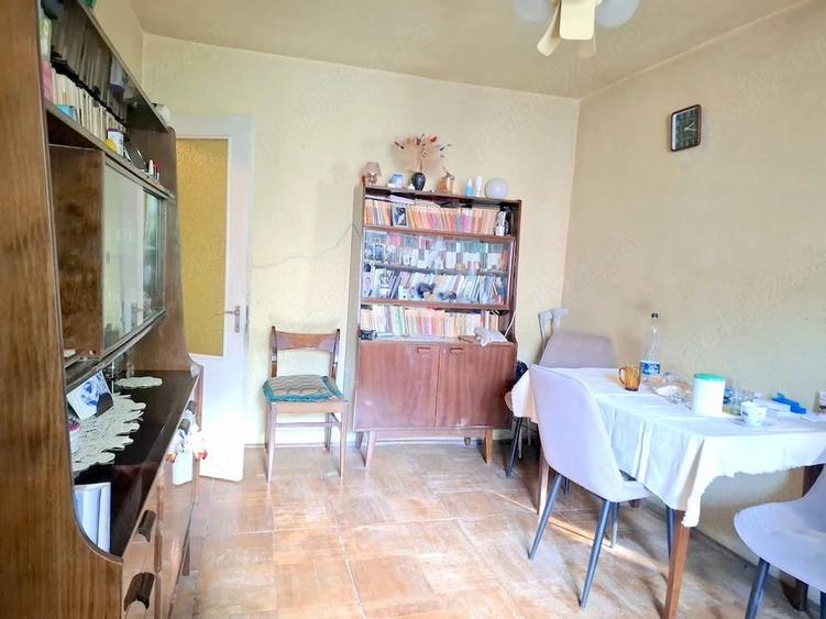 Apartament cu 3 camere semidecomandat în Circumvalațiunii