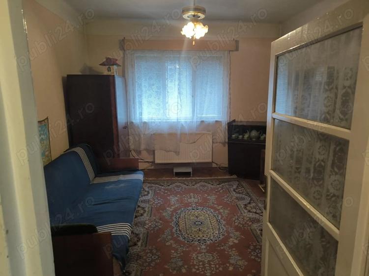 Casă cu 2 camere în Remetea