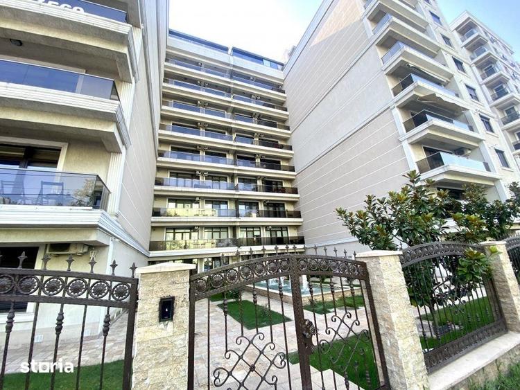 Apartament cu 2 camere decomandat în Cazino