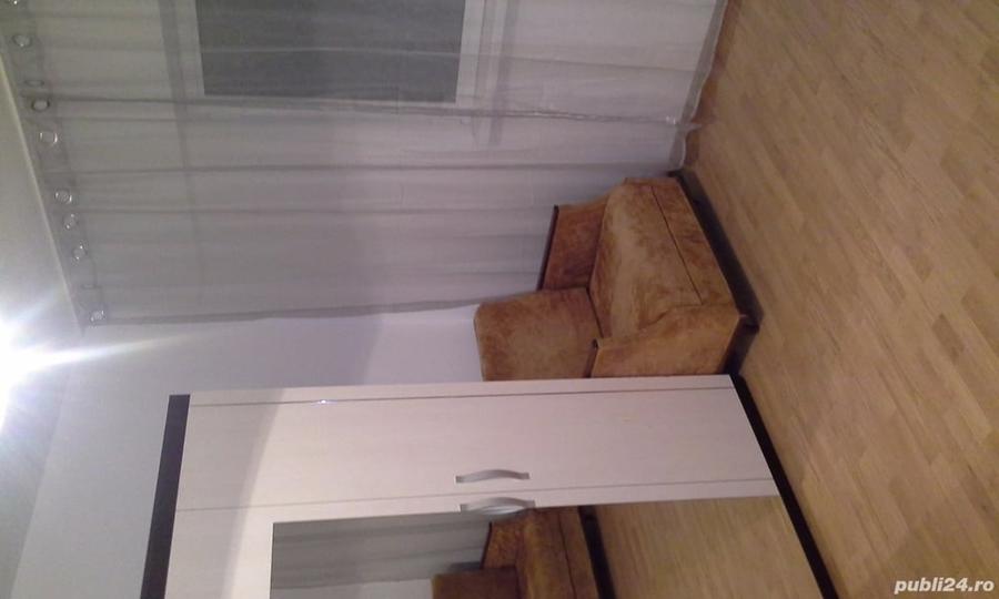 Apartament cu 2 camere decomandat în Piața Nouă