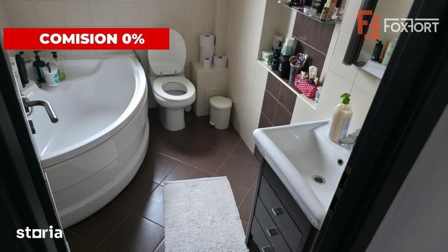 Casă cu 6 camere cu Teren 350.82 Mp în Central