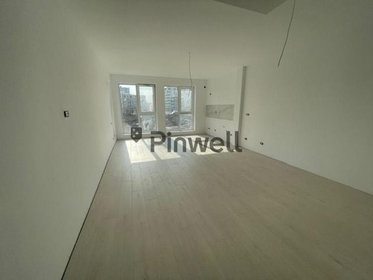 Apartament cu 2 camere decomandat în Pipera
