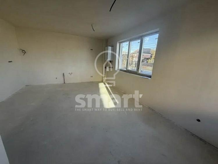 Duplex cu 4 camere cu Canalizare în Apahida