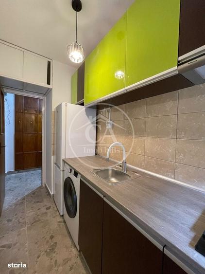 Apartament de vanzare cu 2 camere in zona Rogerius, Oradea - 2