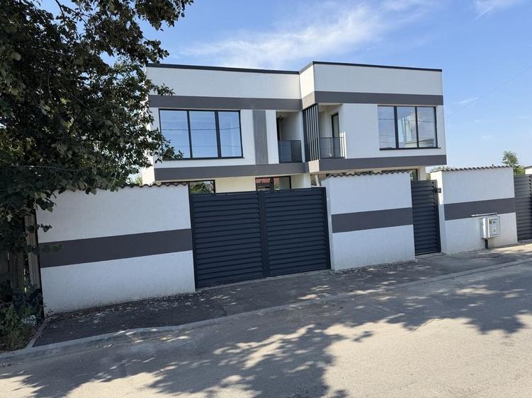 Casă cu 3 camere în Central