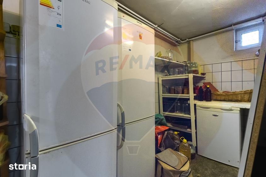 Spațiu comercial, de 814.8 mp, în Centrul Istoric