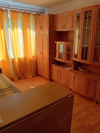 Apartament cu 2 camere nedecomandat în Micro 40