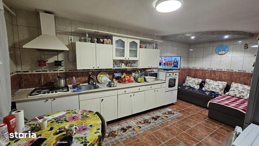 Casă cu 3 camere cu Teren 300 Mp în Gheorghe Doja