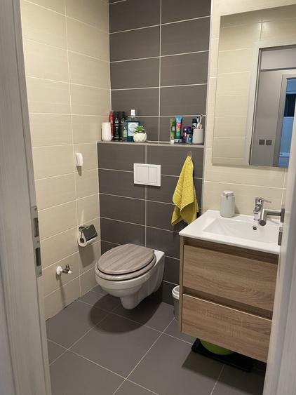 Apartament cu 3 camere decomandat în Mărăști