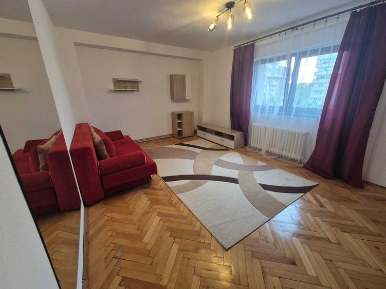 Apartament cu 2 camere decomandat în Mărăști