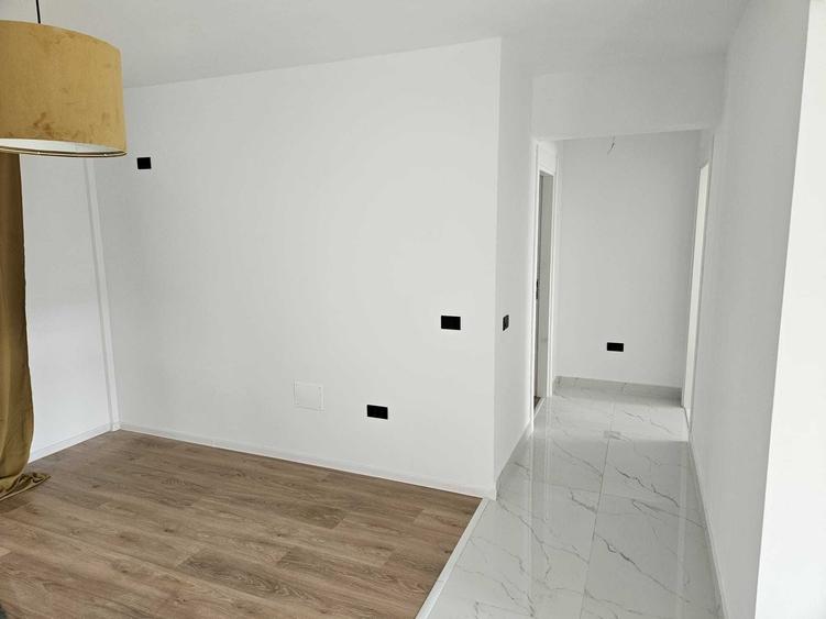 Apartament cu 3 camere decomandat în Prelungirea Ghencea