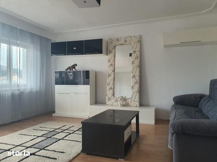 Apartament 2 camere, zona 1 Mai Est, etaj 4 din 4 - 4
